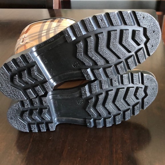 Burberry Rain Boots - Picture 3 of 5